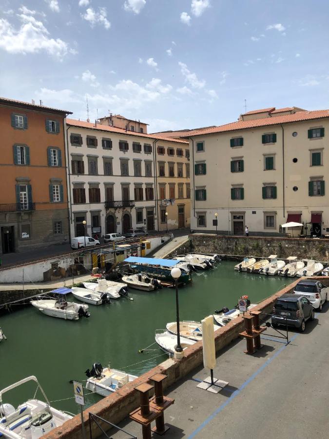 Renovated Apartment With 3 Bedrooms In An Historic Palazzo Between Port And Old Town Ливорно Экстерьер фото